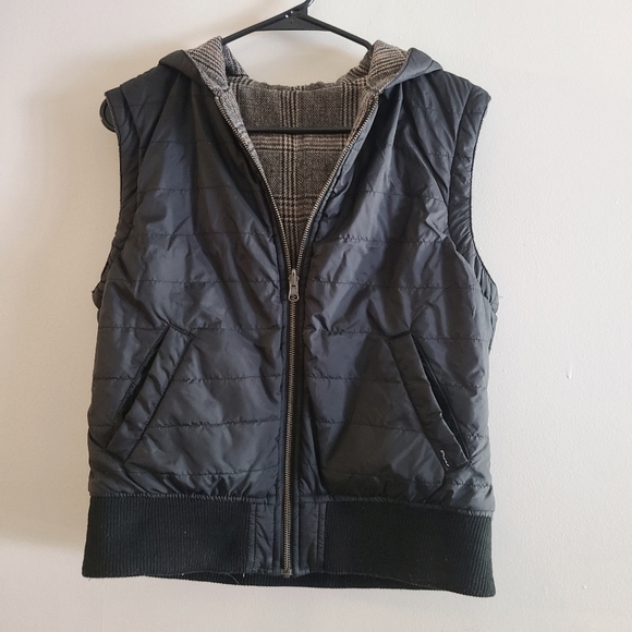 PrAna • Quilted Reversable Vest - Picture 1 of 8